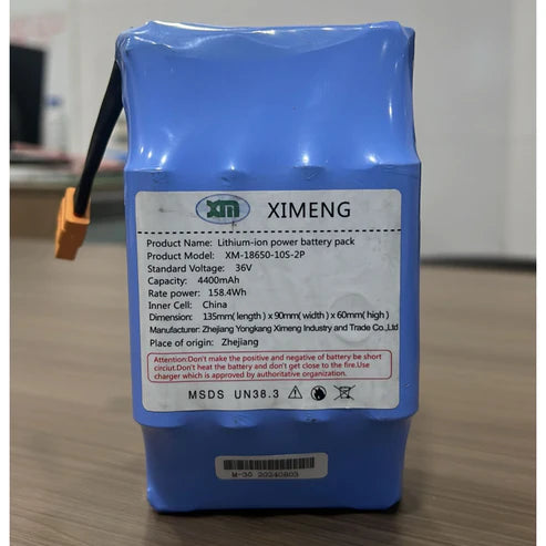 AUTO RUNER BATTERY BATTRY 4.4 LIGHT